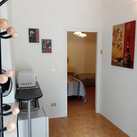 Casa Dei Lupi